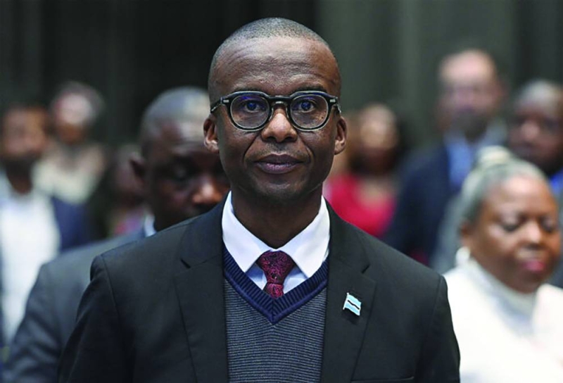 Gov't defends increasing debt ceiling