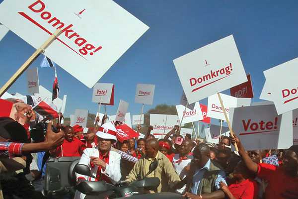 Khama marshals anti-Masisi troops in BDP’s internecine feud