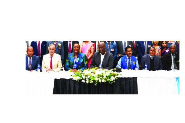 India explores trade with Botswana in health care