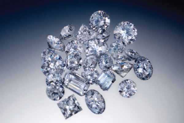 De Beers opens purse for diamonds