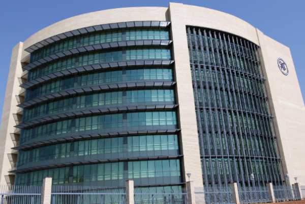 SADC ministers order Dr Tax to comply