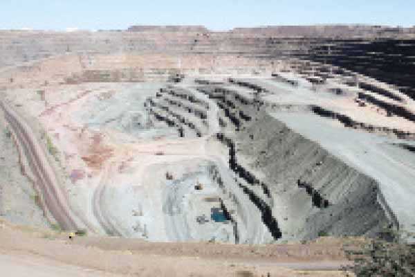 Debswana invokes Force Majeure to evict contractors from site