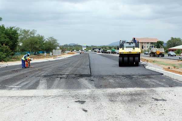 Contractor abandons Tshesebe-Masunga road project