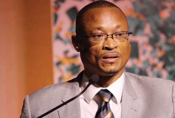Banks forecast low performance in 2016