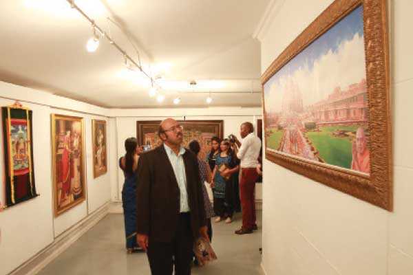 Maun art lovers treated to awe-inspiring exhibition