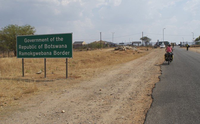 Zimbabwe border jumpers an existential threat for Botswana